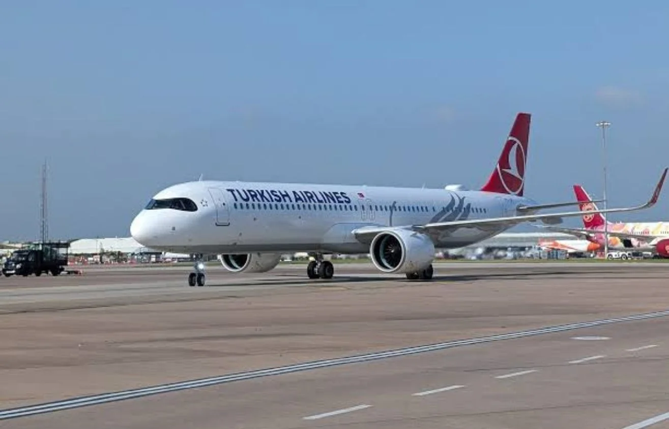 Antalya için güzel haber: Türk Hava Yolları, Moskova ve St. Petersburg'dan Antalya'ya yeni seferler başlatacak