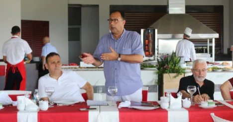 Otellere, doluluk ve fiyat uyarısı: “Paniğe gerek yok”