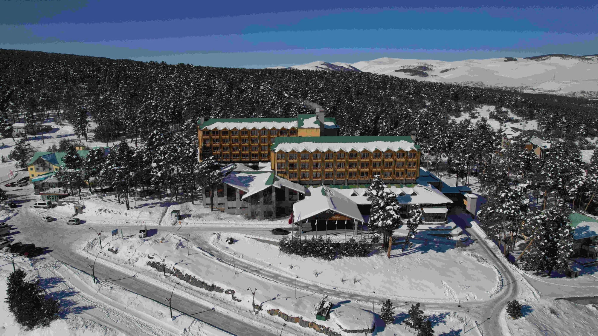İngiliz gazeteciler, Duja Chalet için Sarıkamış’ta
