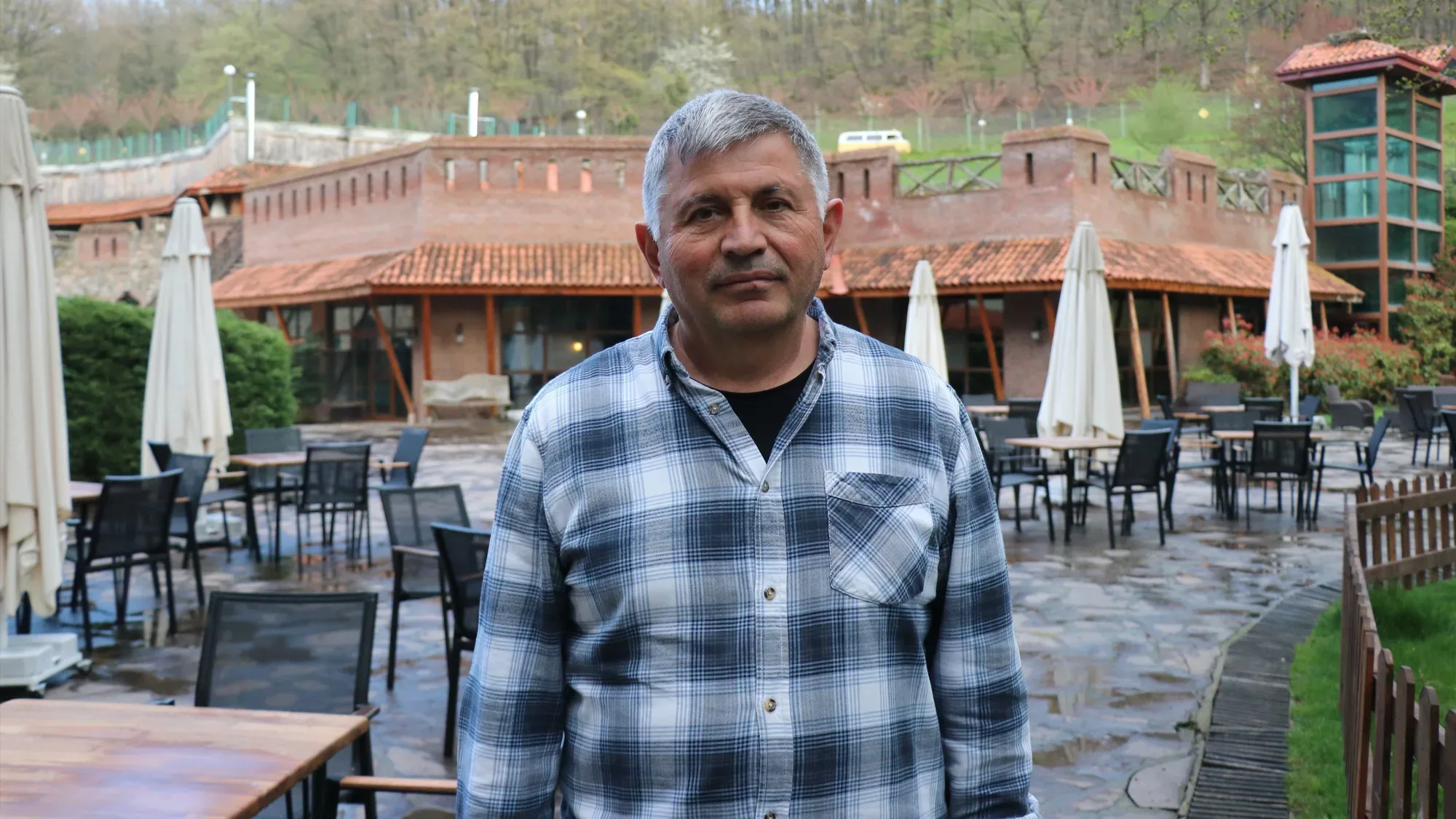 Facia otelinin sahibi konuştu: "Biz kendimizi güvende hissediyorduk. Ben, eşim, çocuklarım da otelde kalıyordu"   