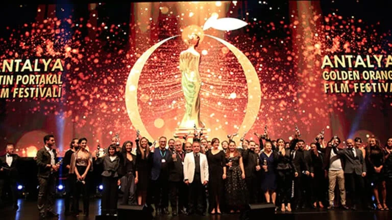Kültür ve Turizm Bakanlığı, Antalya Altın Portakal Film Festivali'nden çekildi