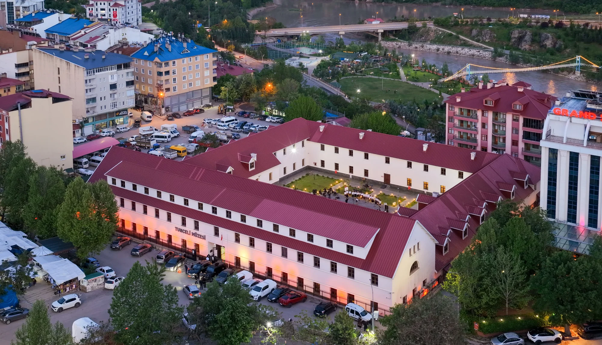 Bir zamanlar askeri kışlaydı, şimdi Avrupa’nın en saygın ödüllerinden DASA'YA aday gösterildi