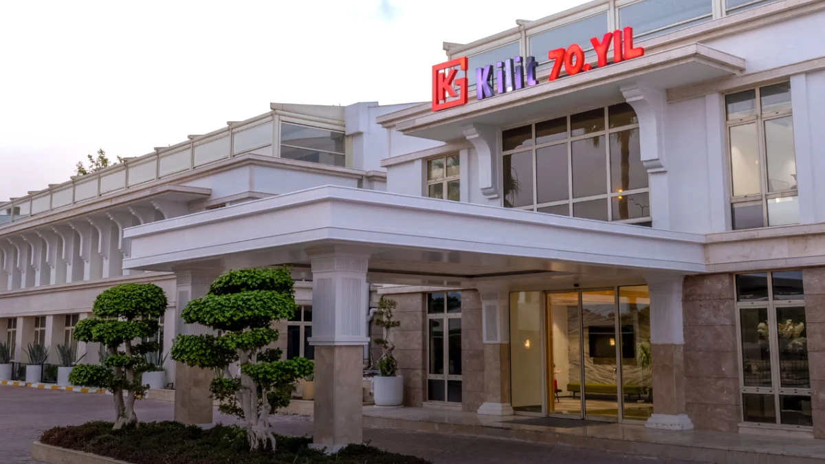 Galeri Kristal, Capıtal 500’de yükselişini sürdürdü