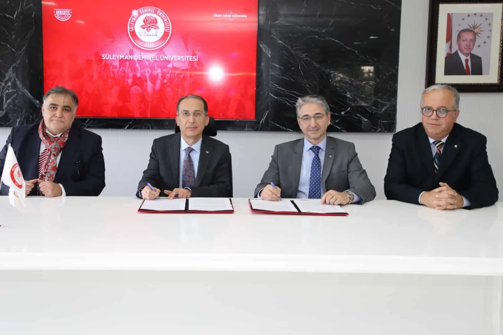 POYD, Süleyman Demirel Üniversitesi ile işbirliği yapacak