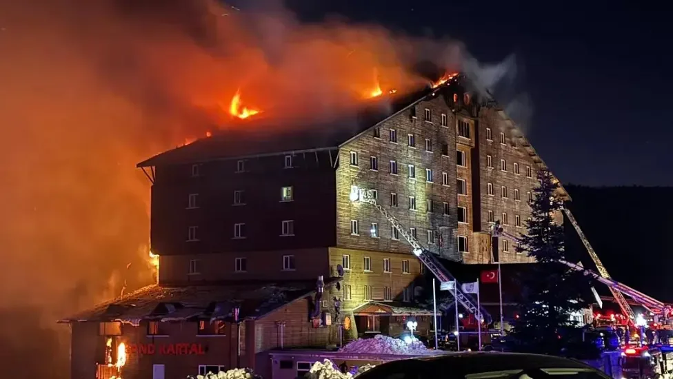 Otel faciasında İl Özel İdaresi’nden iki kişi tutuklandı