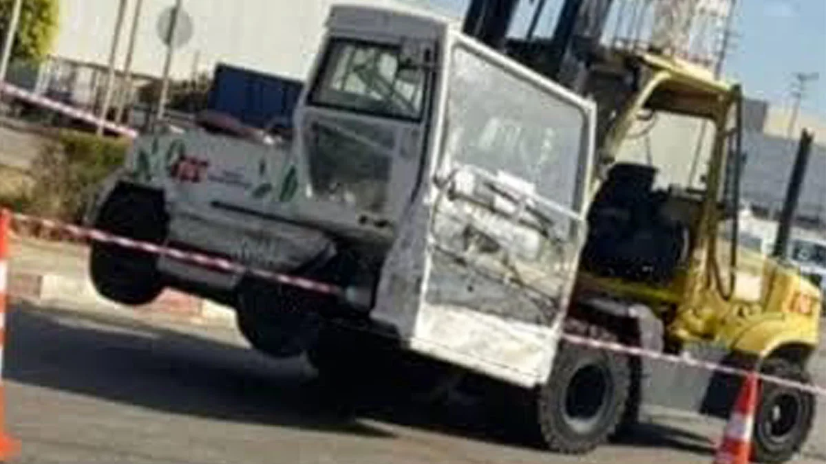 Antalya Havalimanı’nda forkliftin çarptığı güvenlik görevlisi ağır yaralandı