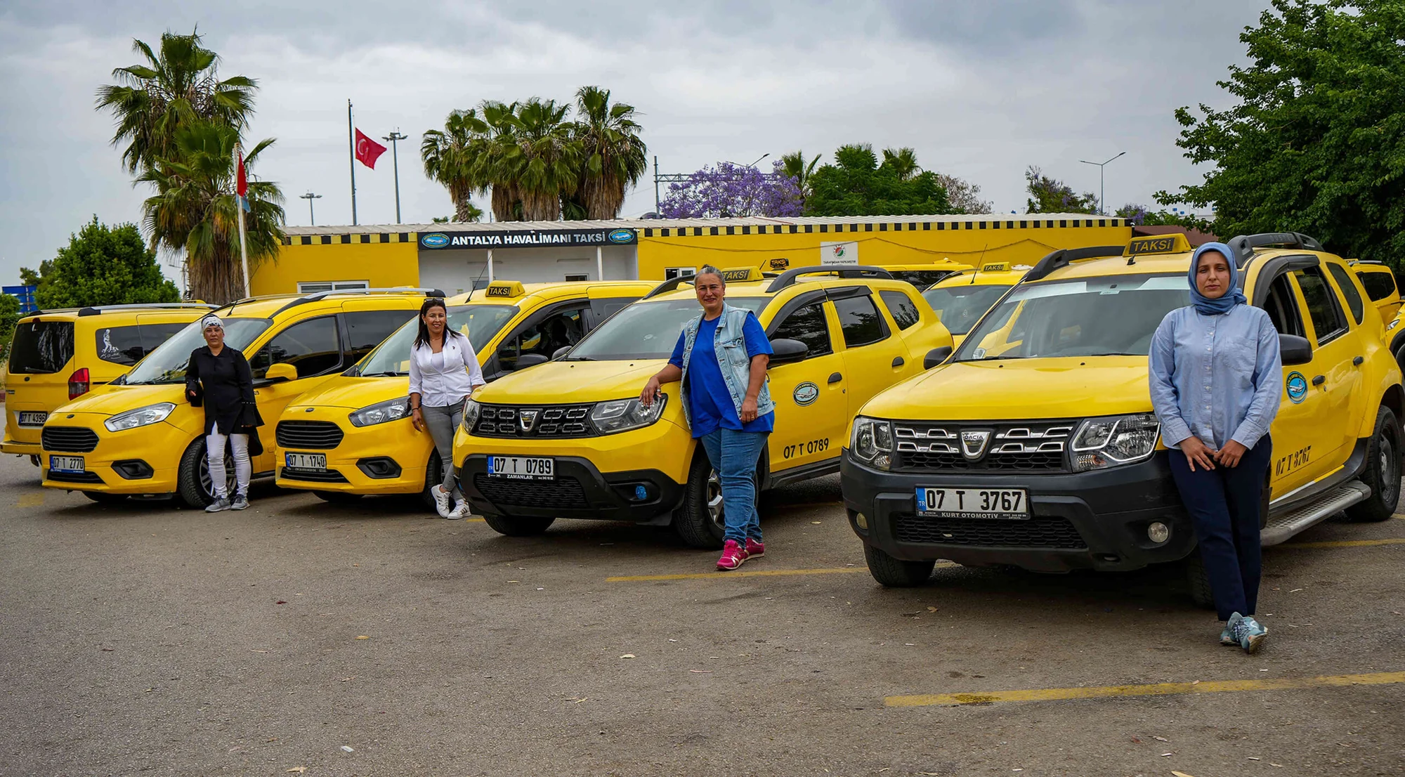Fraport TAV Antalya Havalimanı’nın anne şoförleri