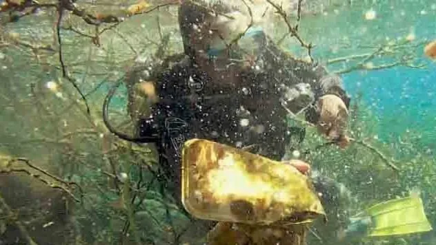 Antalya kıyılardaki kirlilik tehlikeli boyutlara ulaştı!