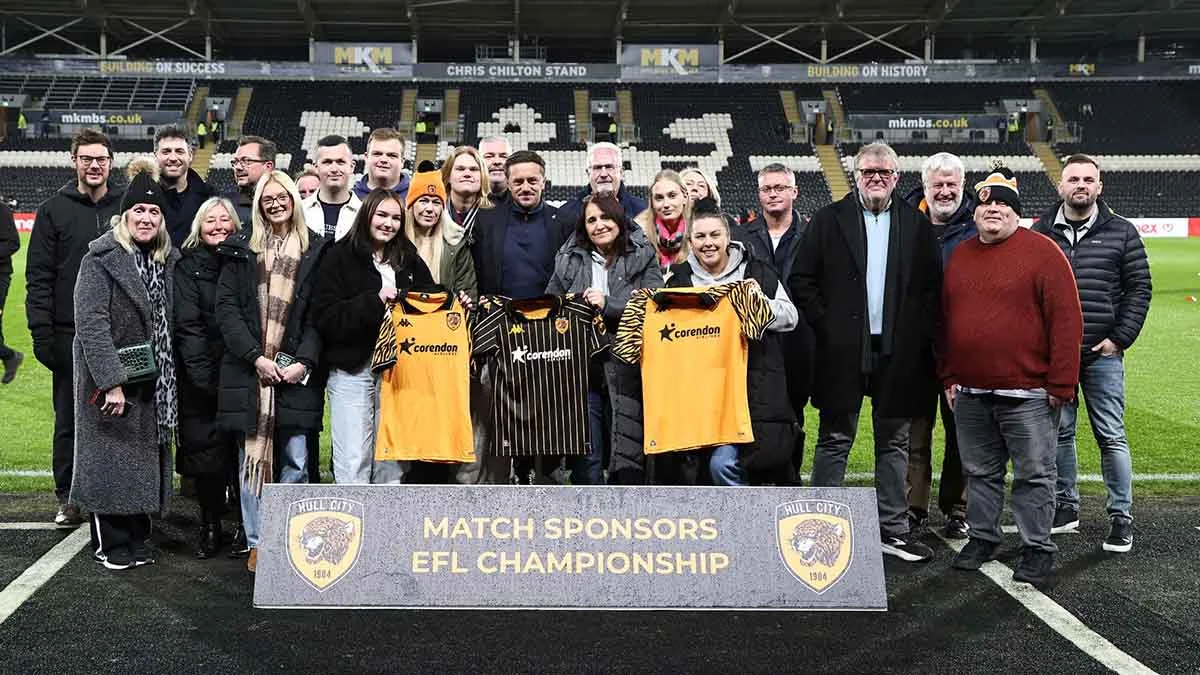 Corendon Airlines, Hull City - Ipswich Town maçında turizm acentelerini ağırladı