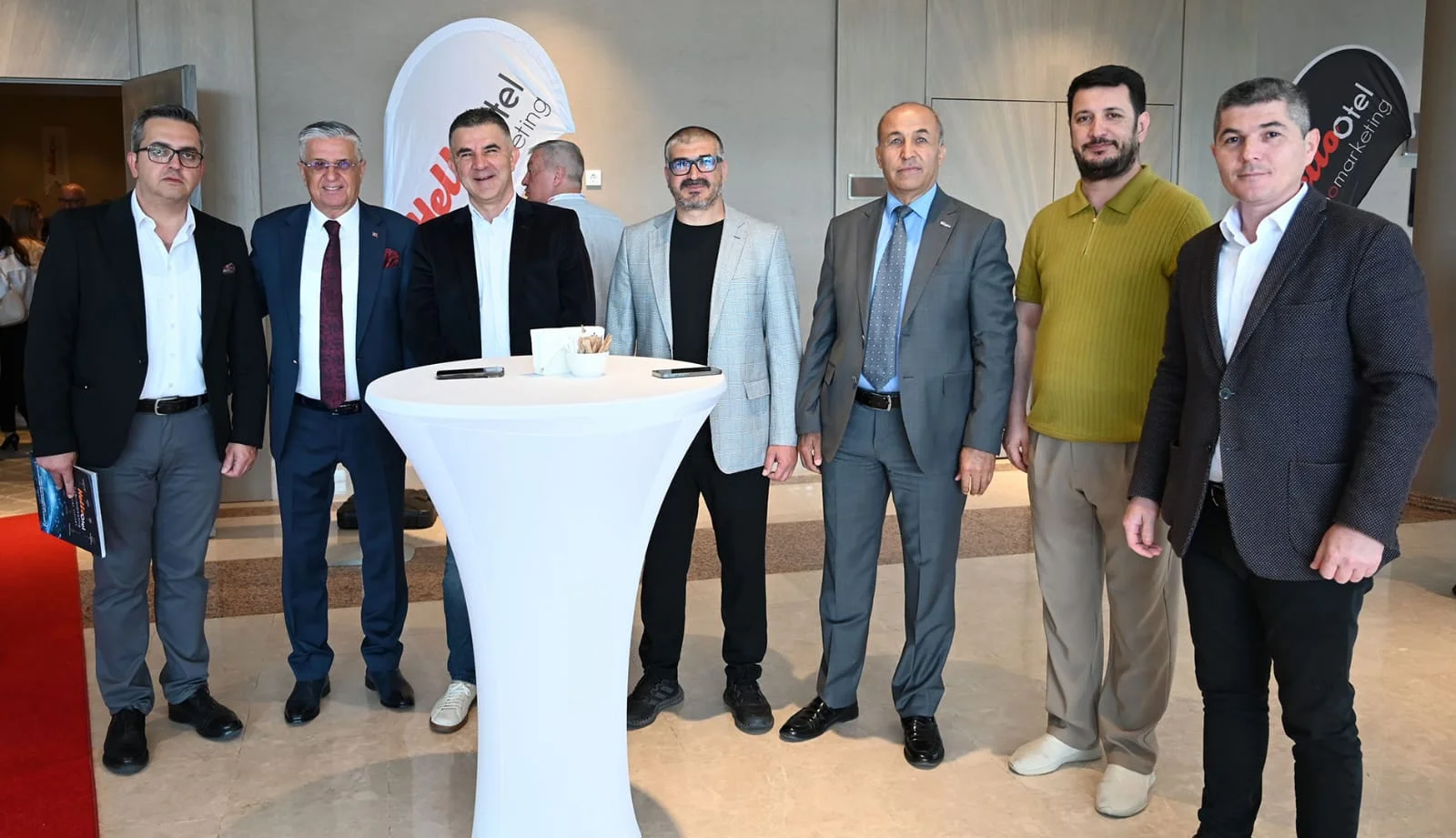 450 acente Kemer"de otellerle buluştu