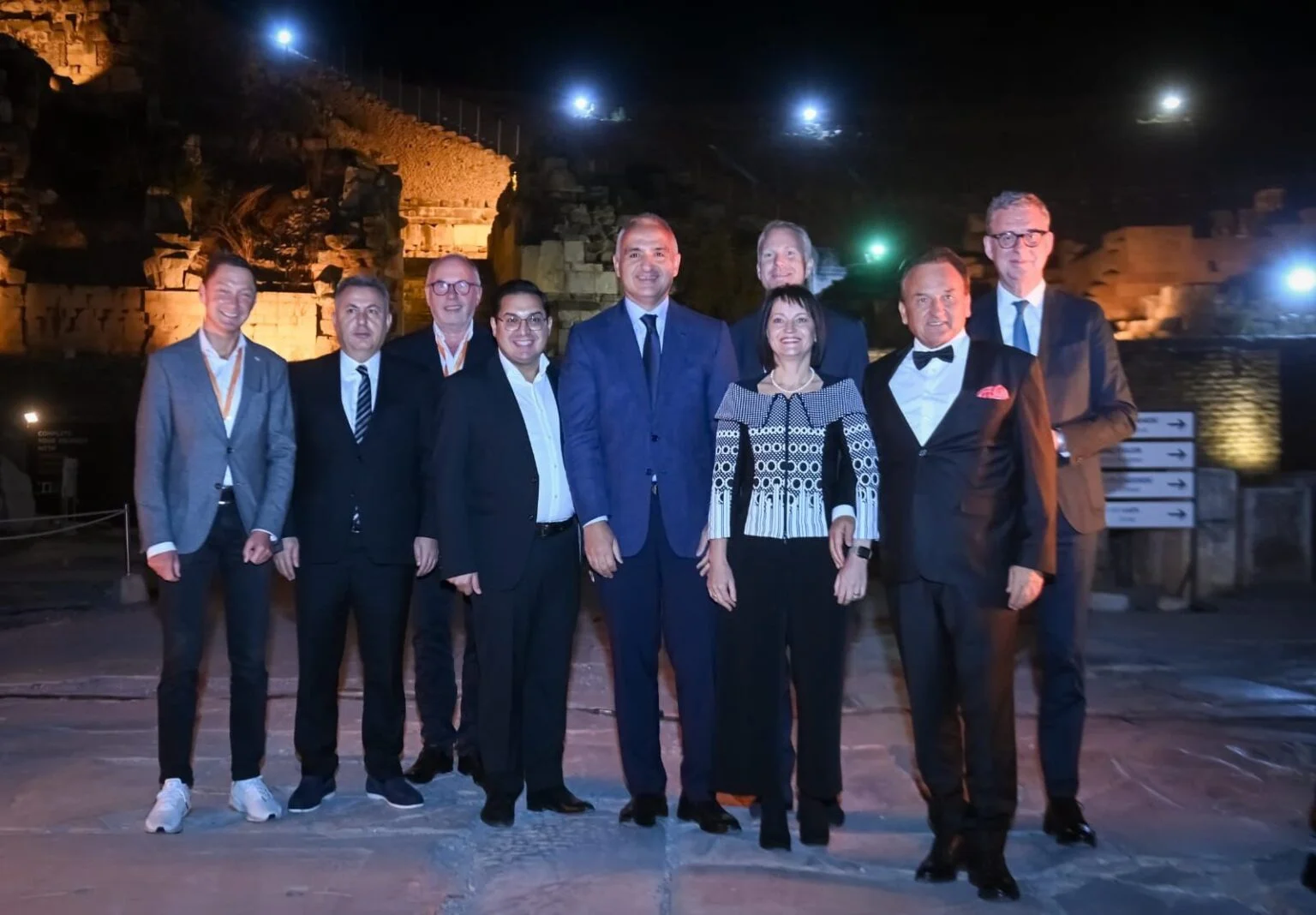 Alman acente zinciri Schmetterling’in 500 acentesi İzmir’de buluştu