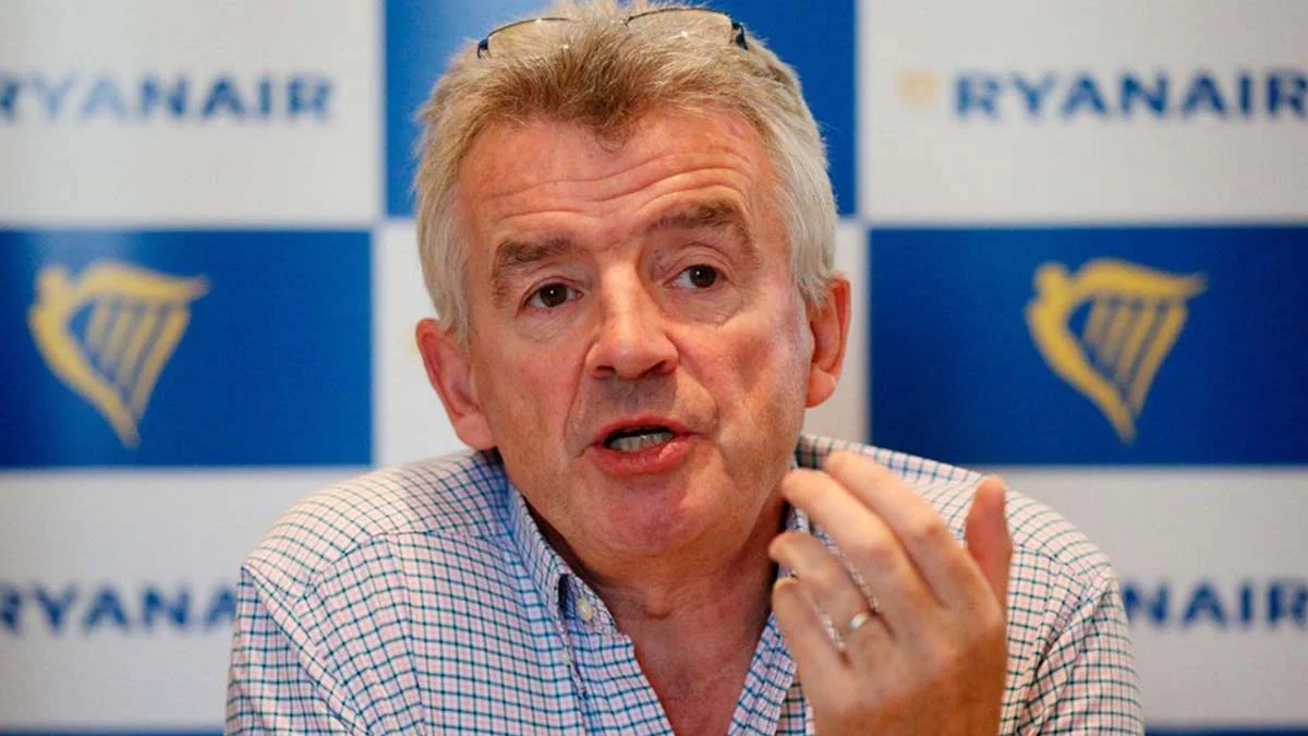 Ryanair, İngiltere uçuşlarını azaltıyor