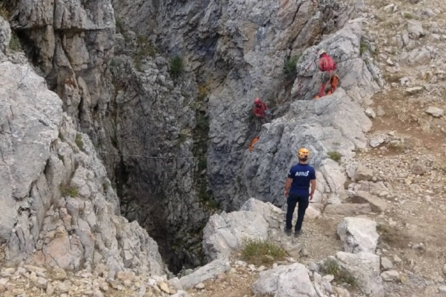 ABD'li bilim adamı Mersin’deki mağarada mide kanaması geçirdi