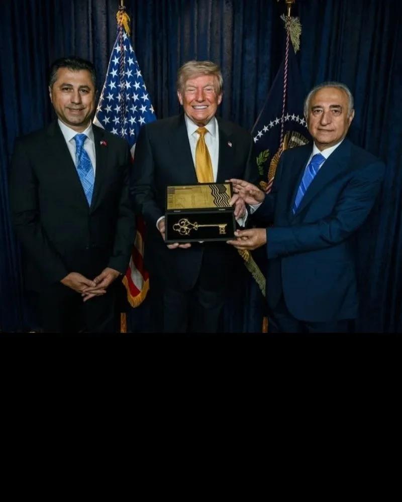 Özdoğan Grup, ABD Başkanı Trump'a Türk misaferperverliğini simgeleyen Mükemmelliğin Anahtarı'nı takdim etti