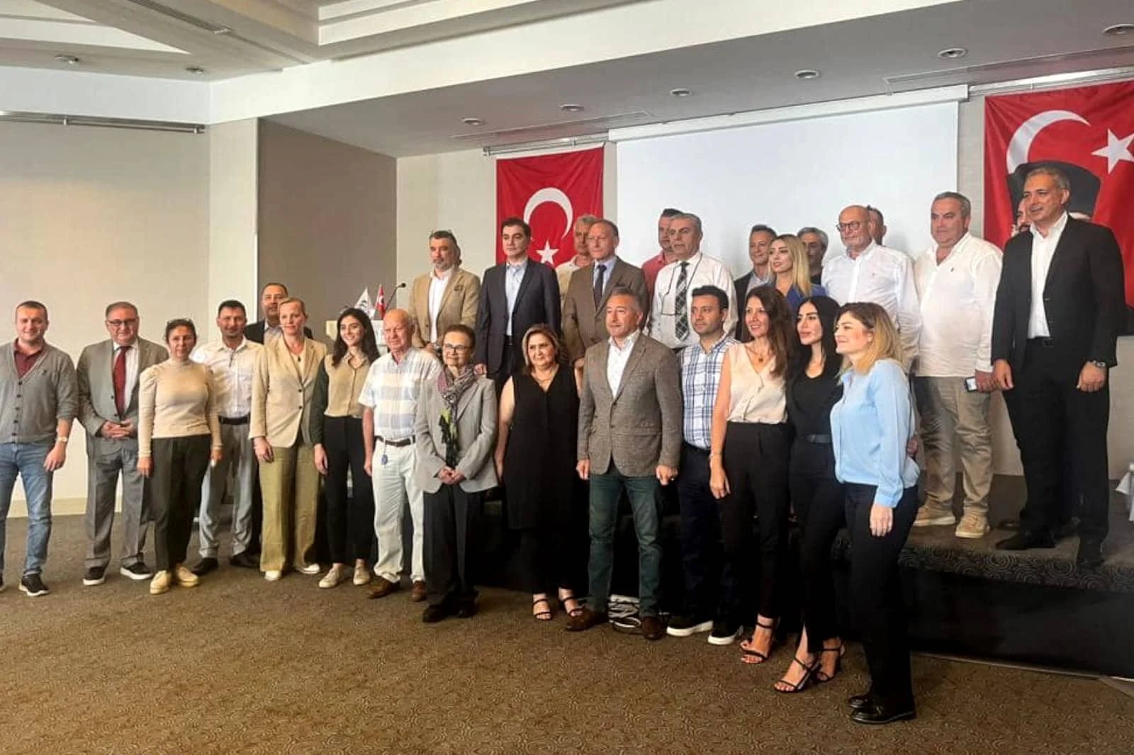Tacettin Özden KODER’de güven tazeledi