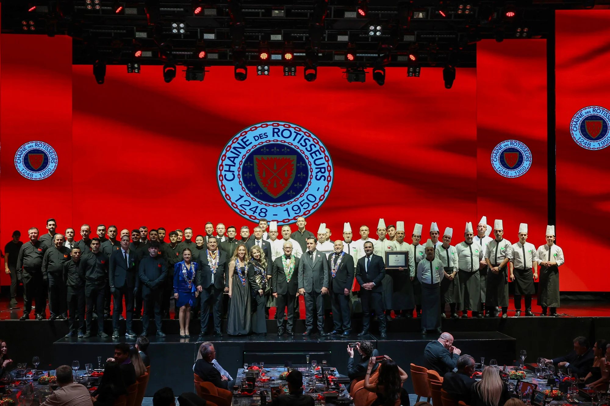 Cosmos Theatre, gastronomi tutkunlarını ağırladı