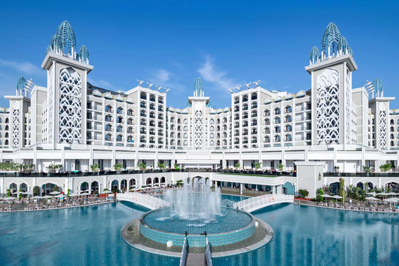 Granada Luxury Belek, Granada Akademi ile sektörde çığır açacak