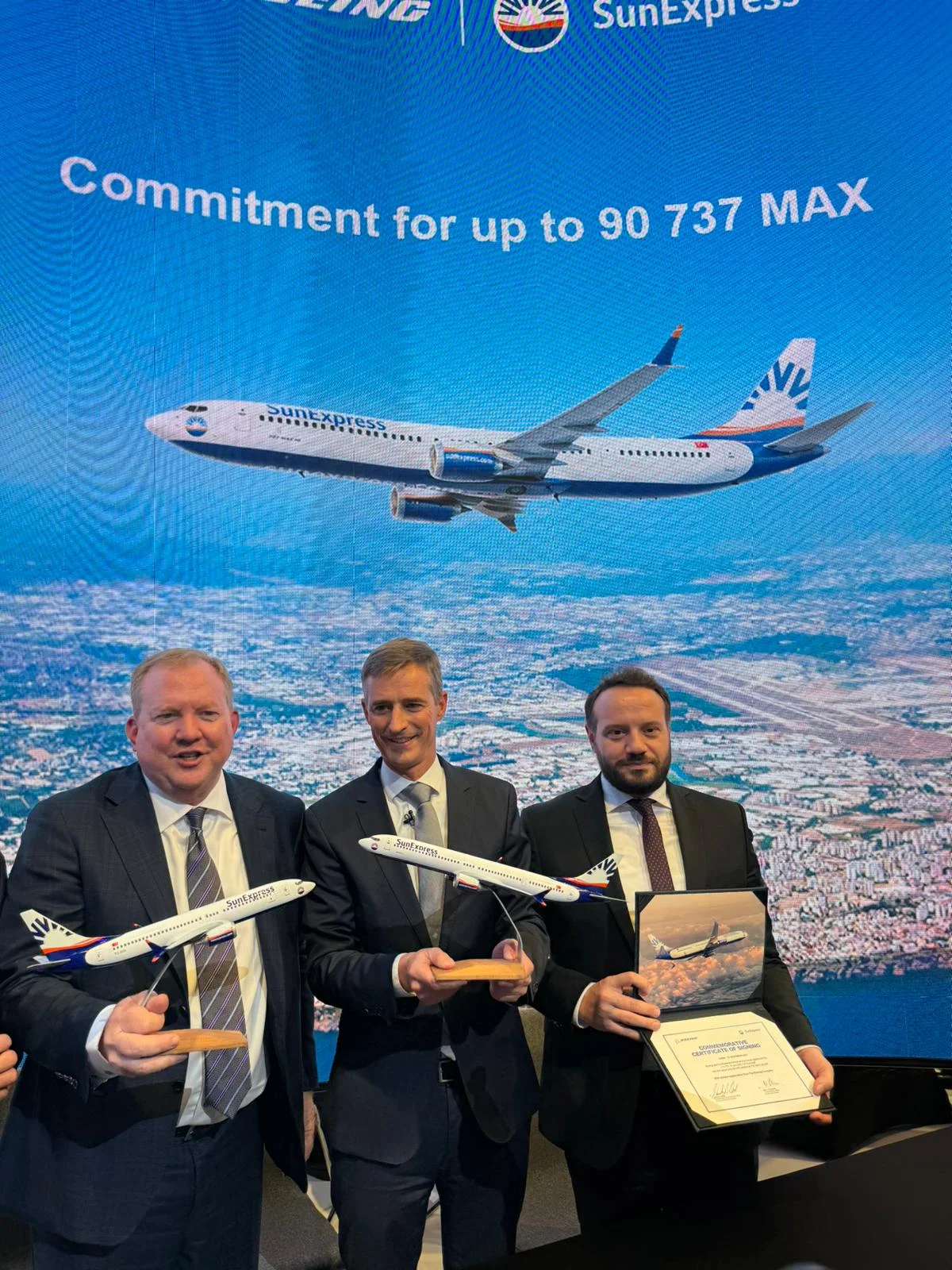 SunExpress, 90 yeni uçak için Boeing ile anlaştı