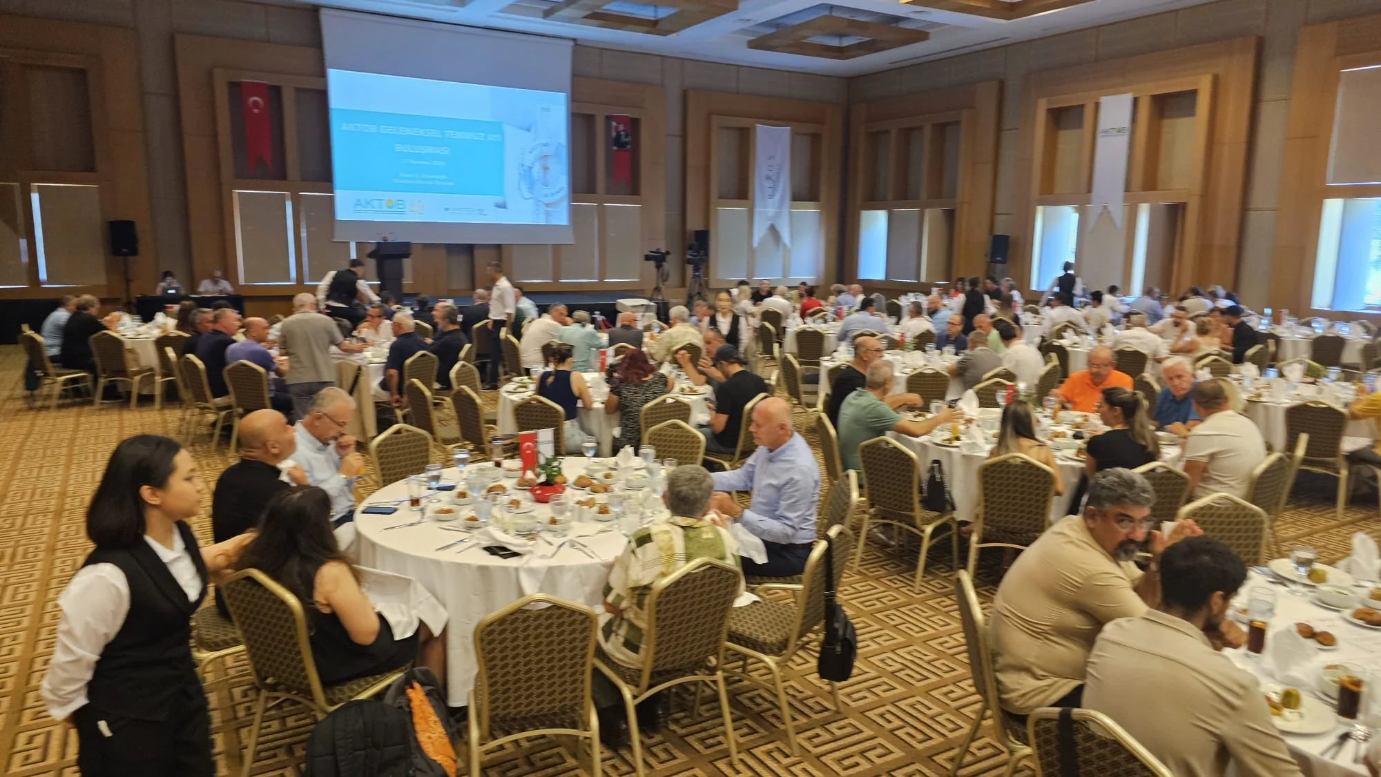Kaan Kavaloğlu: “Euro kuru turizmcinin can damarına basıyor”