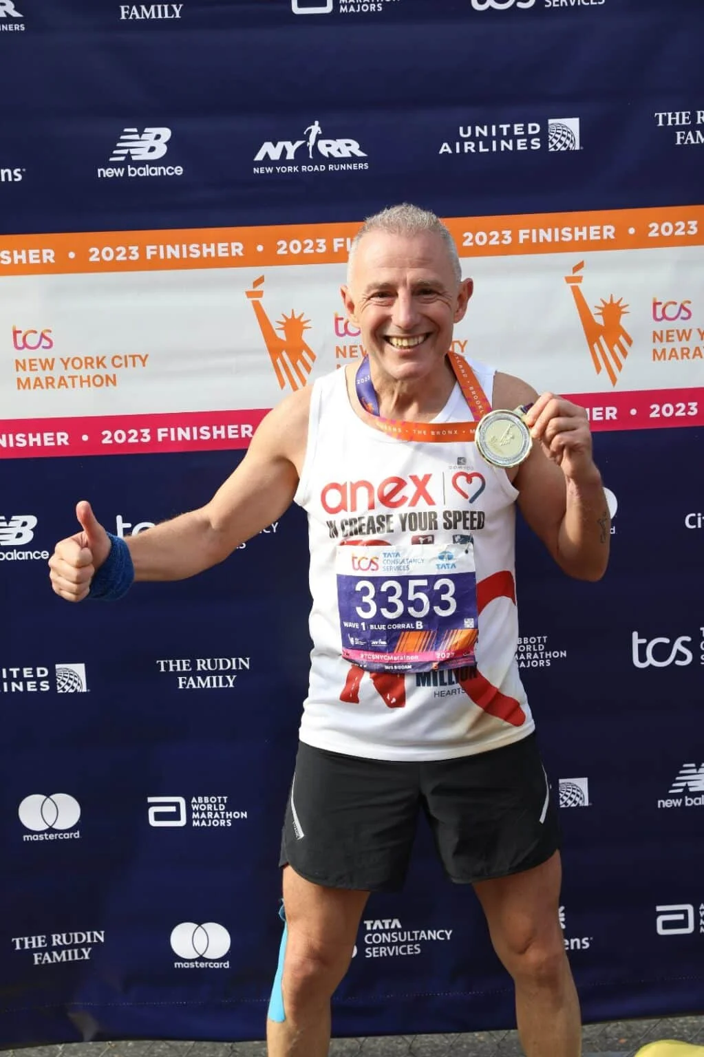 Turizmci Feridun Ergün, New York Maratonu ile hem hayalini gerçekleştirdi hem de eğitime destek oldu