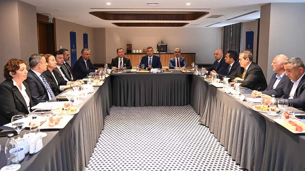 Vali Şahin: “Turizm faaliyetleri yangına dayanıklı şartlarda sağlanacak”