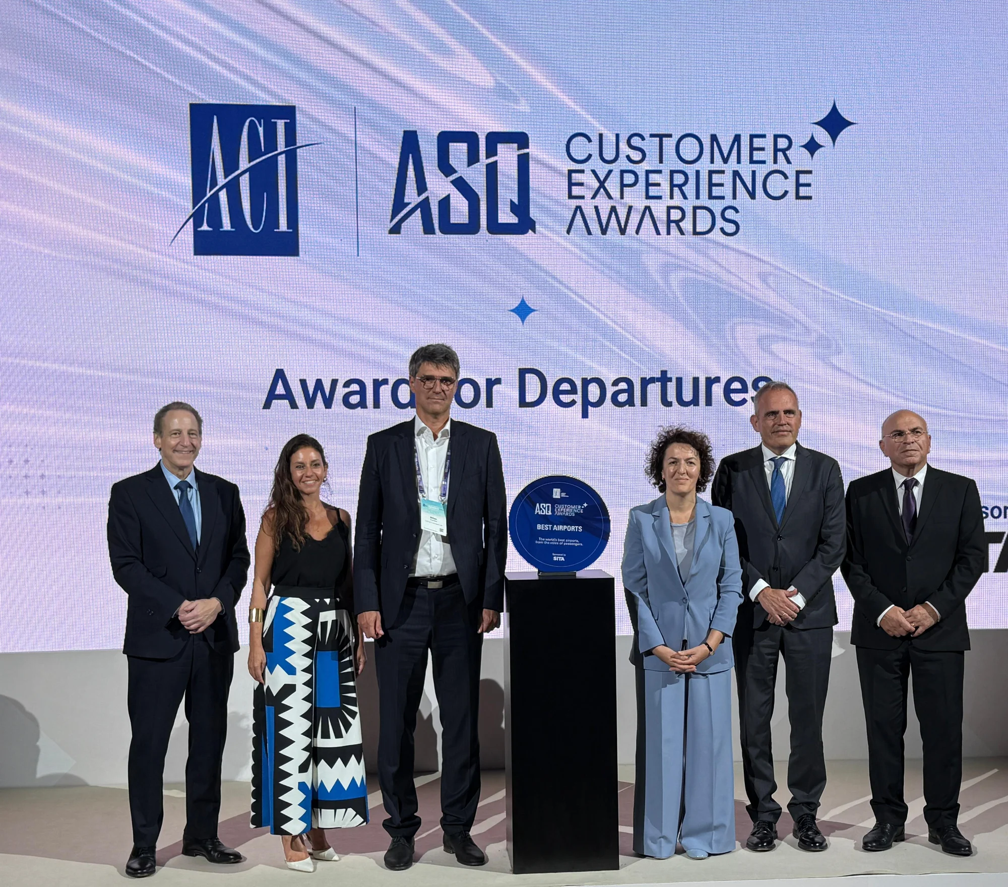 İzmir ve Ankara havalimanları küresel onur listesinde yer aldı