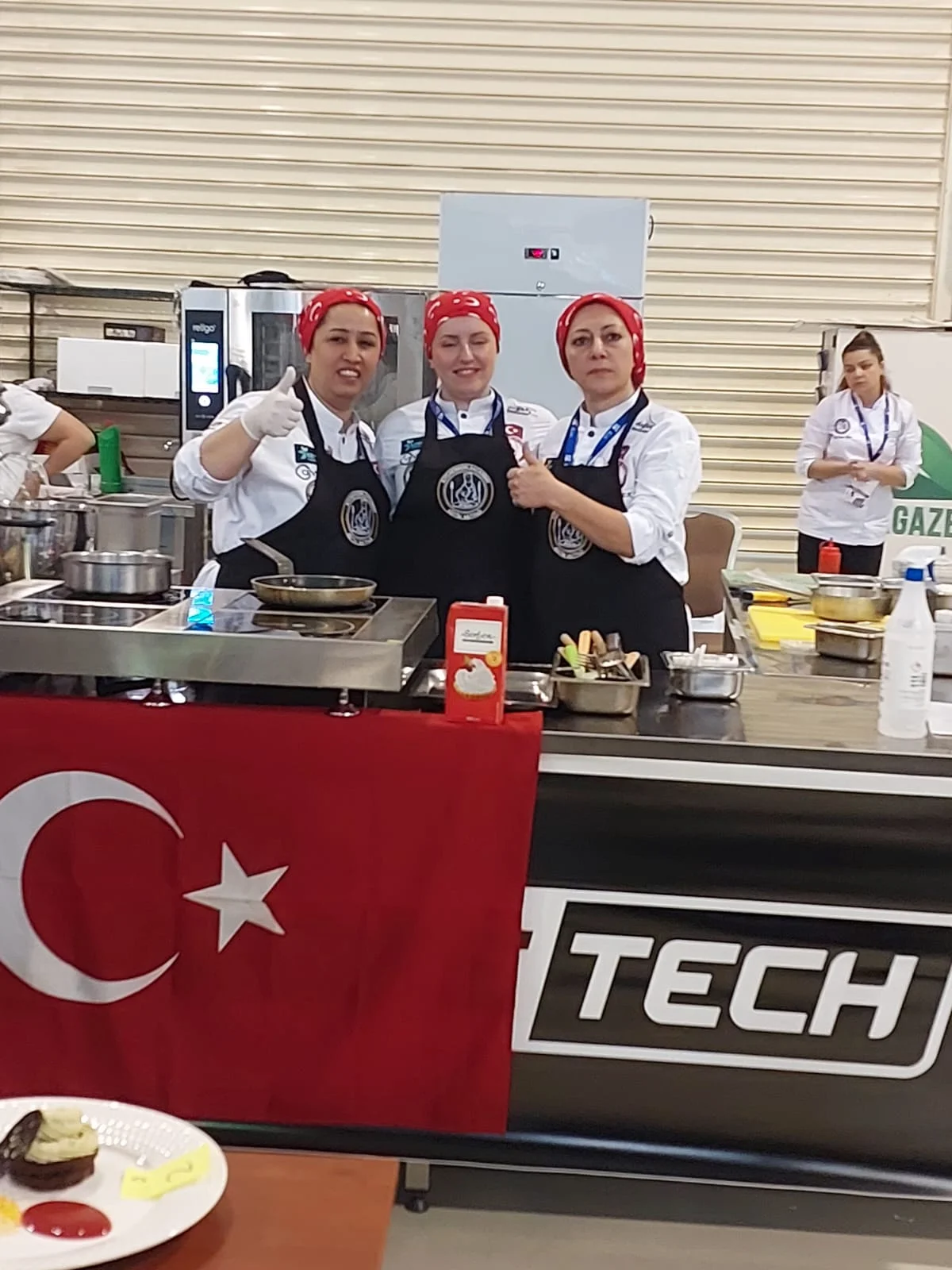 Aşçılarımız, yeteneklerini tüm dünya gösterdi