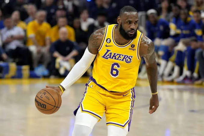 LA Lakers'ın efsanesi LeBron James'den, Türk atasözlü atışma
