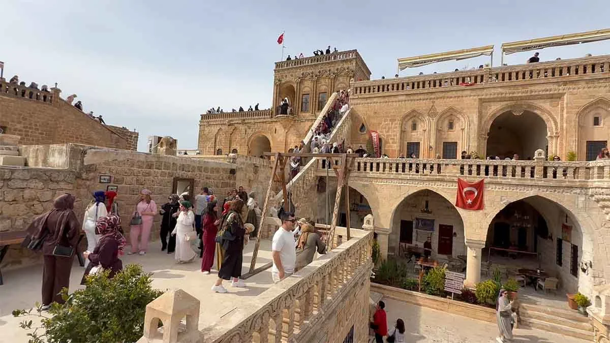 Midyat, Uzak Şehir dizisi ile turizmde en yoğun dönemini yaşıyor