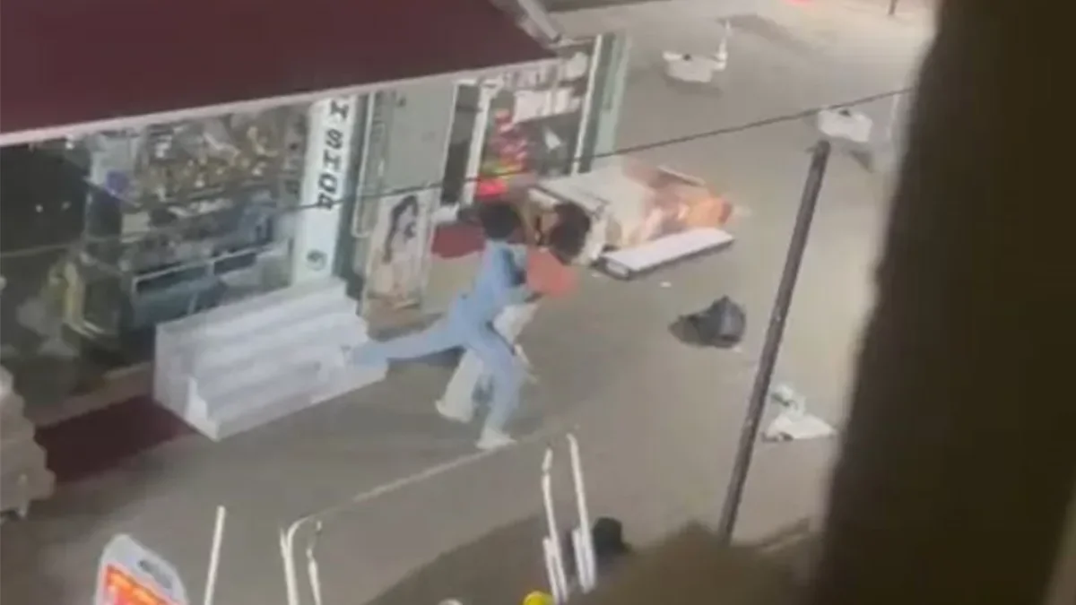 İngiliz turistler kıskançlık yüzünden Marmaris'i birbirine kattı