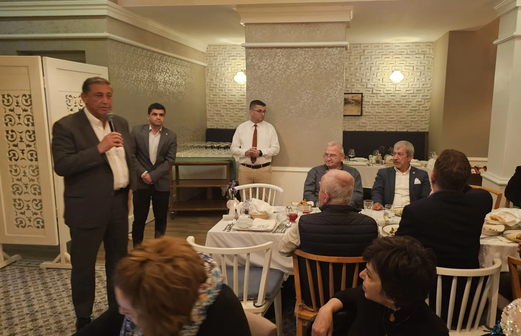 Yıldıray Karaer'den "Türkiye pahalı" diyenlere limitli Her Şey Dahil önerisi