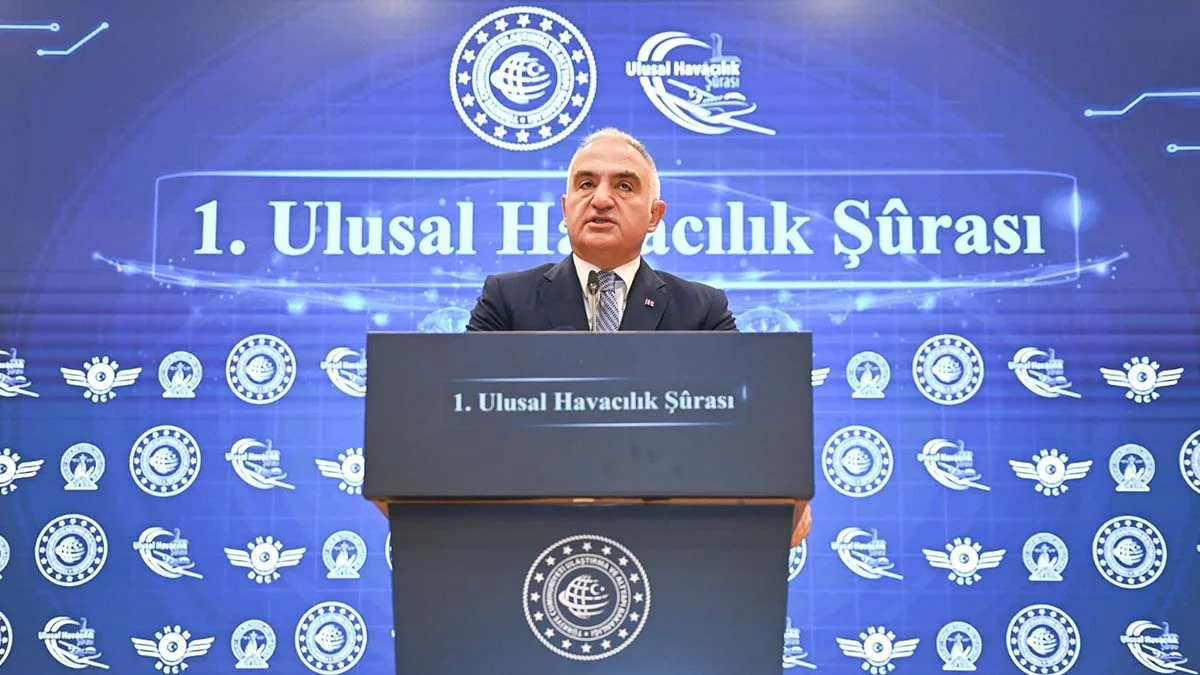 Bakan Ersoy: “Güçlü bir ulaşım ağıyla turist sayısını artırabiliriz”