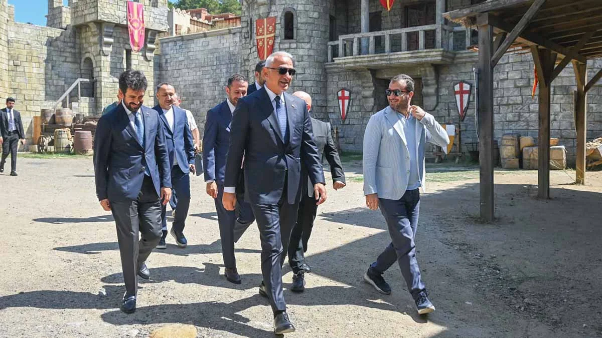 170 ülke, 1 milyar izleyici: Dünyanın gözü Türk dizilerinde