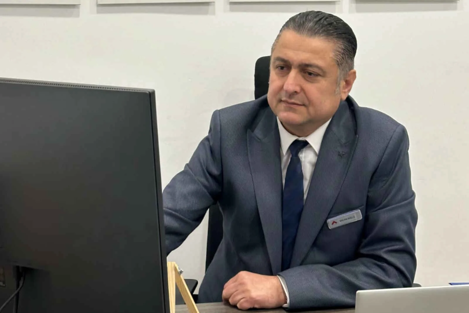 Ercan Güçlü, Porto Bello Hotel’de