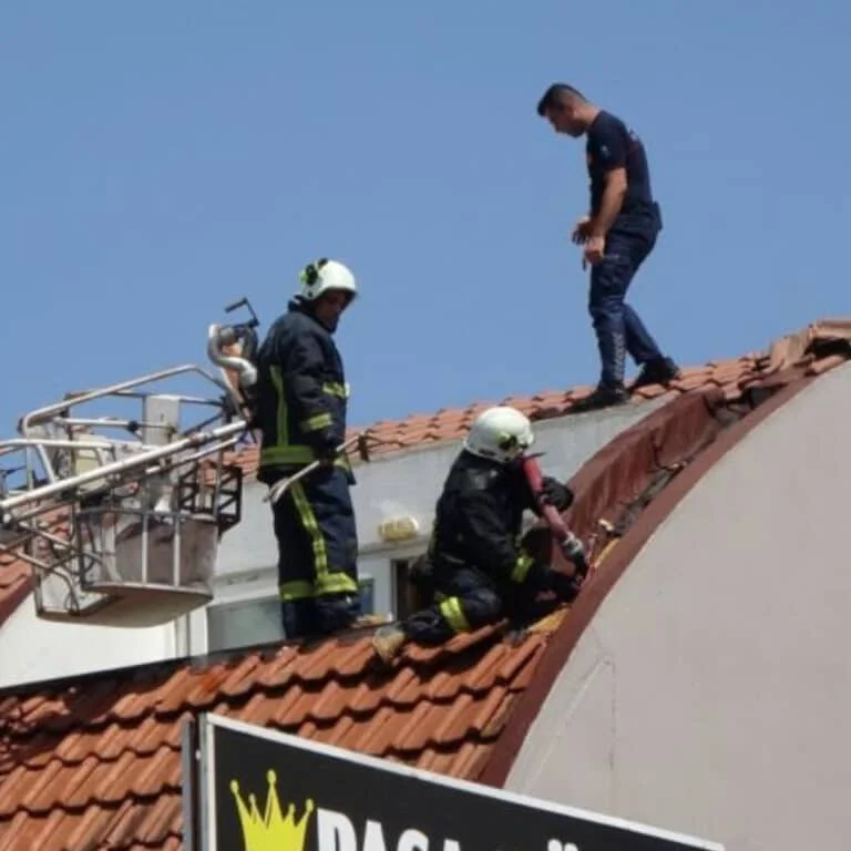 Antalya’daki otelin personel lojmanında çıkan yangın korkuttu