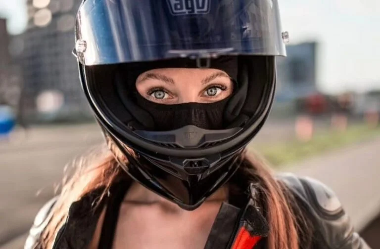 Dünya turuna çıkan ünlü Rus YouTuber, Türkiye'de trafik kazasında hayatını kaybetti