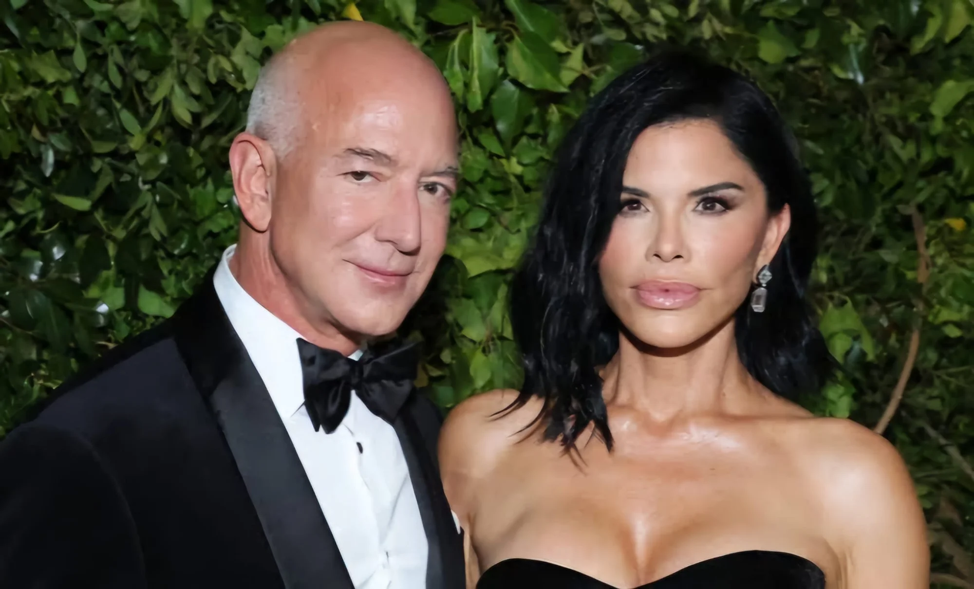 Milyarder Jeff Bezos, 5 lüks oteli ünlü misafirleri için kapattı