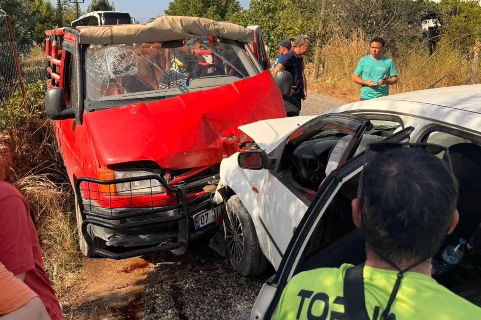 Antalya’da safari kazası: 3 yaralı