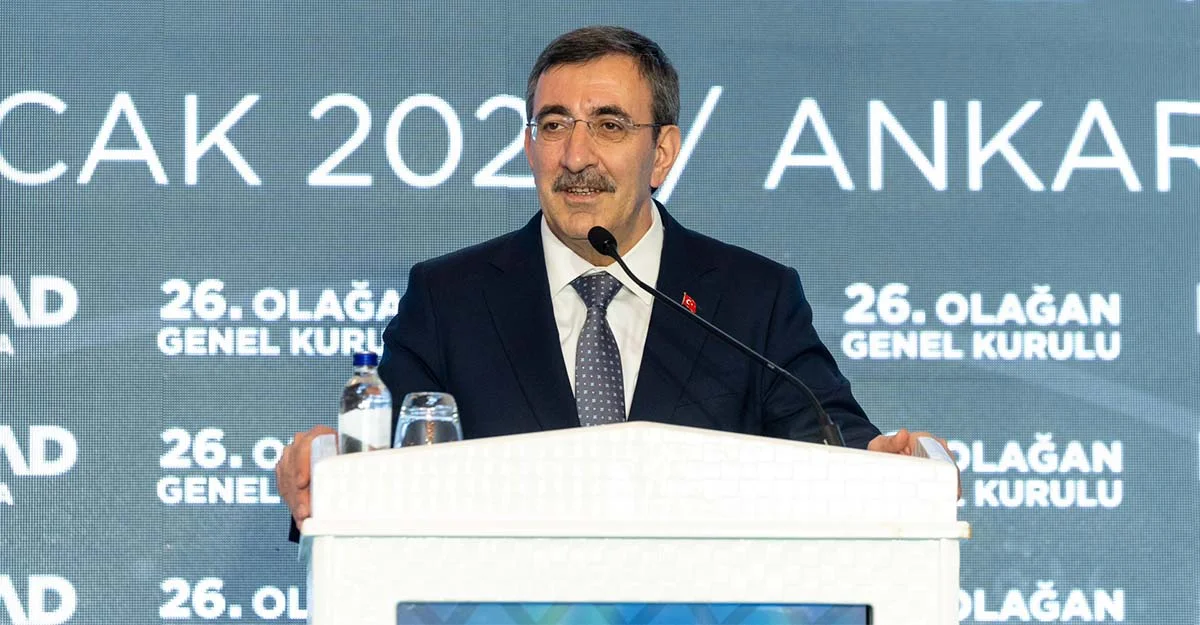 Turizmdeki rekoru Cevdet Yılmaz açıkladı