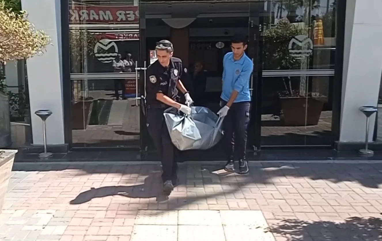 İki gün önce Antalya'ya gelen Rus, otelde ölü bulundu