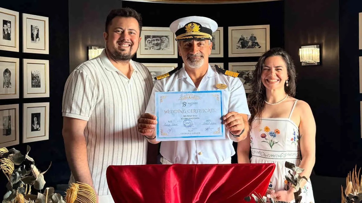 Blue Sapphire’den misafirlerine sıra dışı nikah töreni
