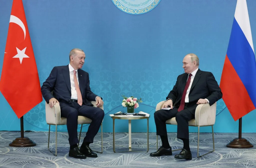 Putin, Rus turistlere sağlanan imkanlar için Türkiye’ye teşekkür etti