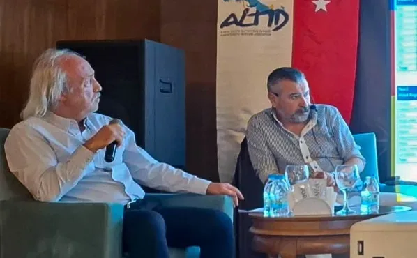 Münci Karakaya: "Turistler büfede 15 çeşit peynir yerine nitelikli hizmet bekliyor"