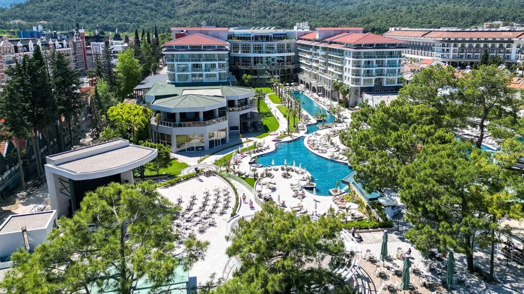 Akra Hotels’in tüm tesisleri Booking.com tarafından ödüllendirildi