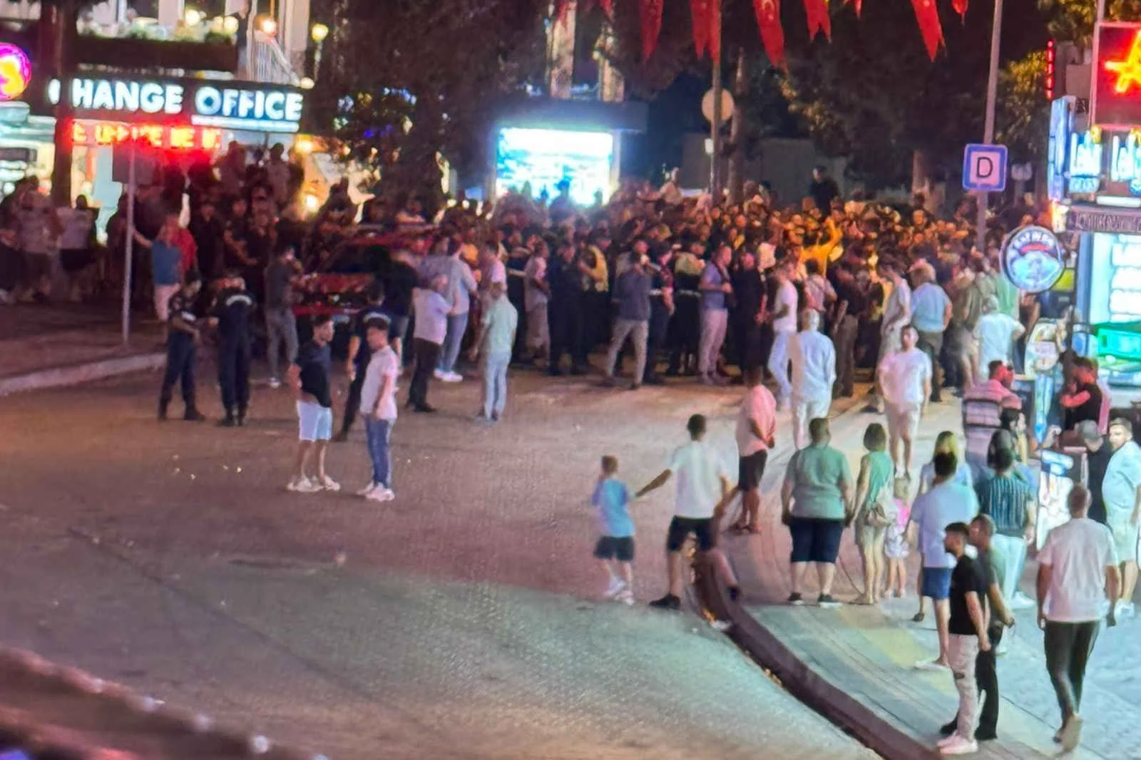 Turizm merkezinde kavga değil savaş çıktı: 24 gözaltı
