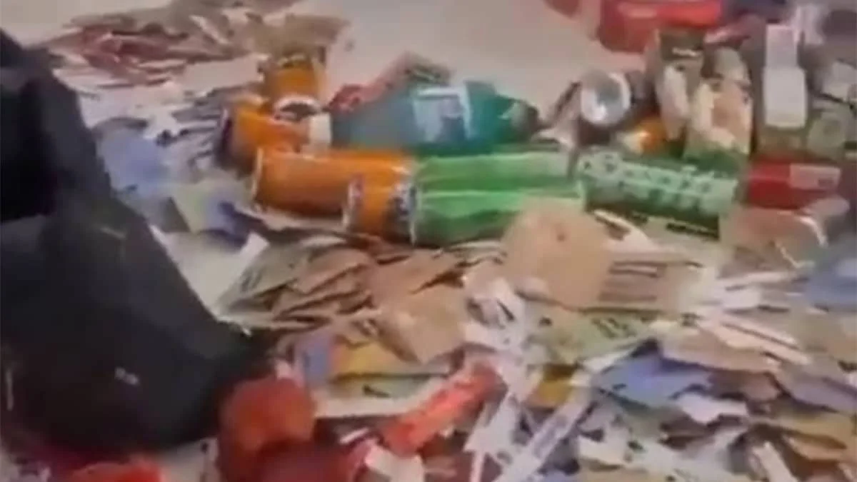 Restoranı odasına taşıyan turist pes dedirtti