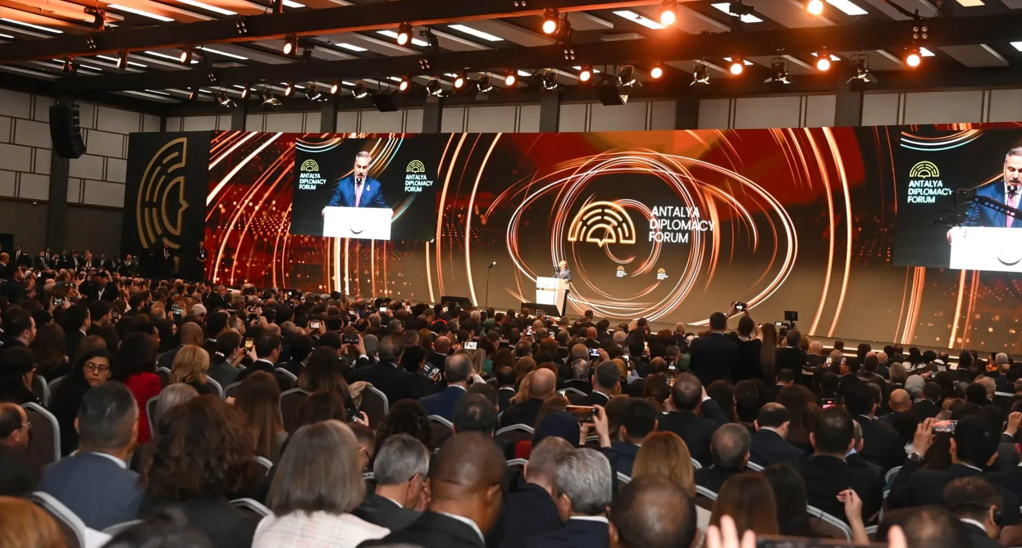 Antalya Diplomasi Forumu başladı: 150’den fazla ülkeden 5 bini aşkın katılımcı