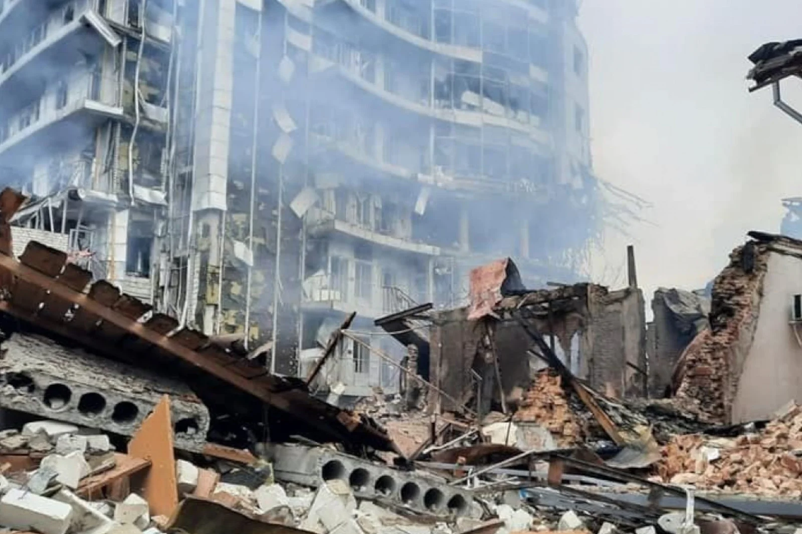 Ukrayna, Rusya’nın parası ile yeniden inşa edilecek