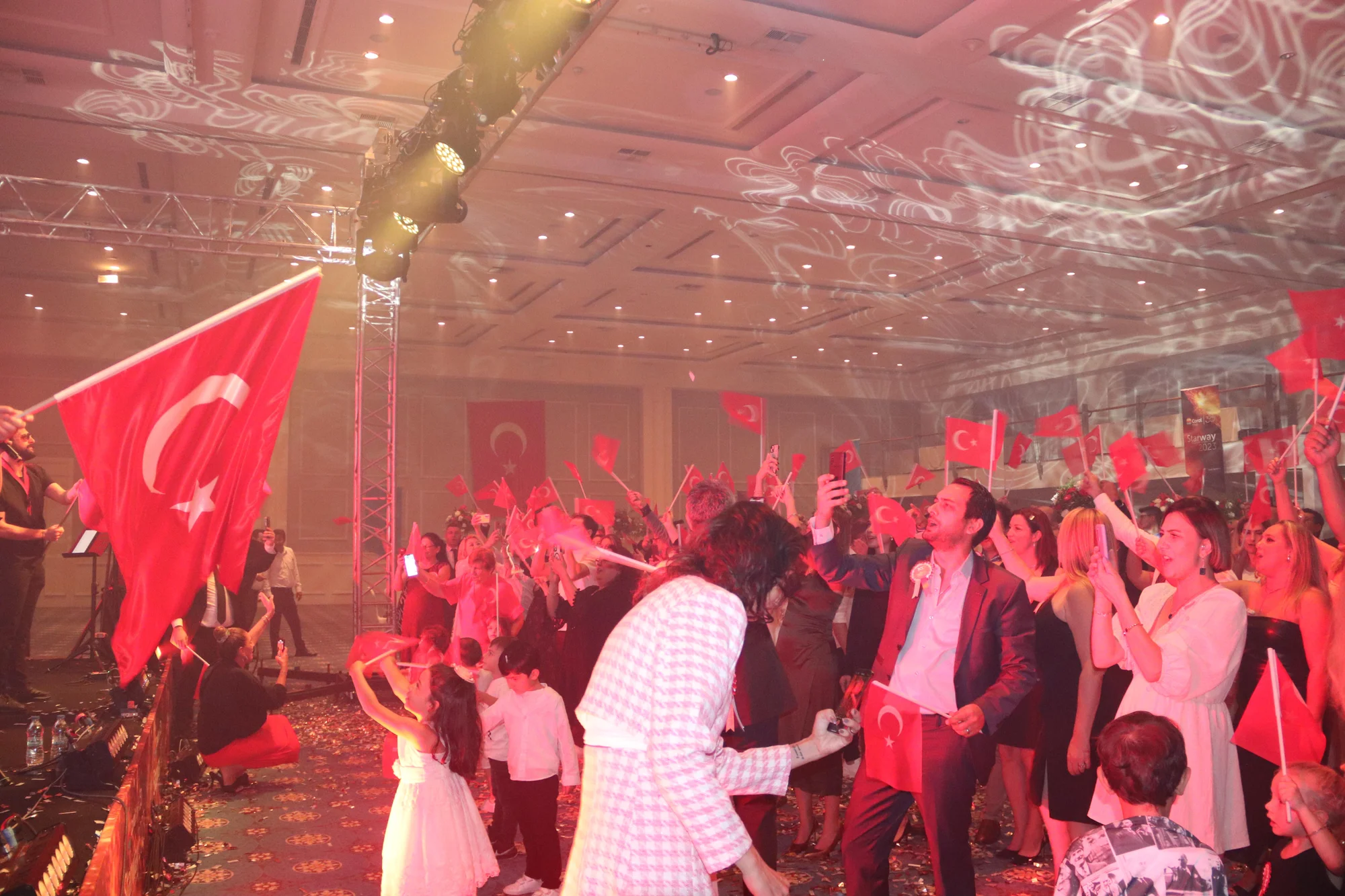 Coral Travel Türkiye, Starway Tourism Awards ile acenteleri ödüllendirdi