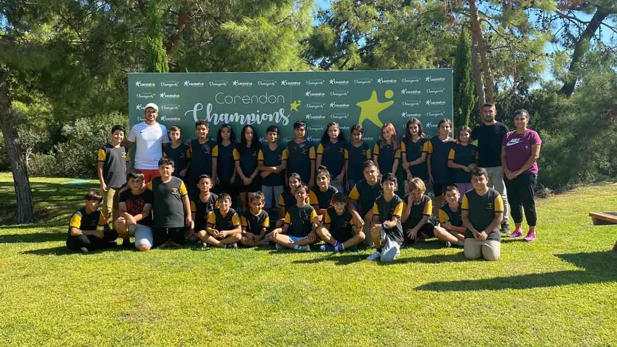 Corendon Tennis Club Kemer, öğrencileri tenisle tanıştıracak